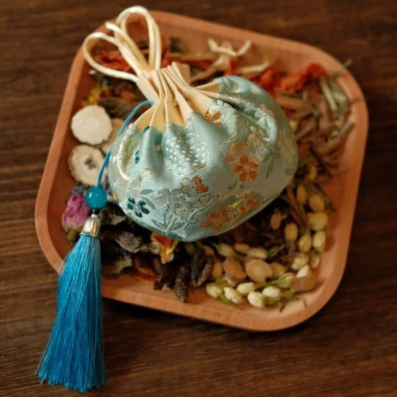 3-Pack Vintage Floral Silk Amulet Drawstring Neck Pouch Lucky Charm Bag