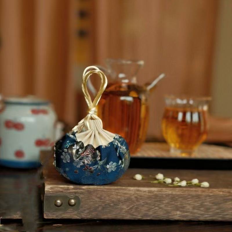 3-Pack Vintage Floral Silk Amulet Drawstring Neck Pouch Lucky Charm Bag