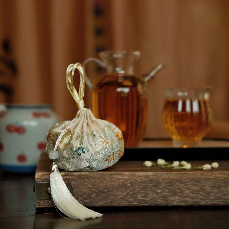 3-Pack Vintage Floral Silk Amulet Drawstring Neck Pouch Lucky Charm Bag